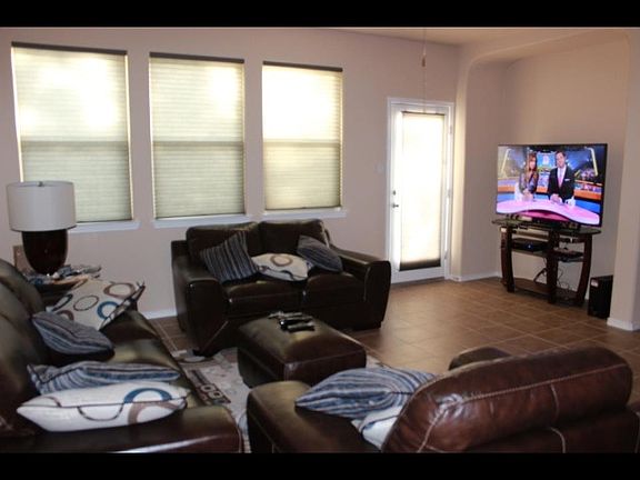 5th image of 6530 Lionheart Park