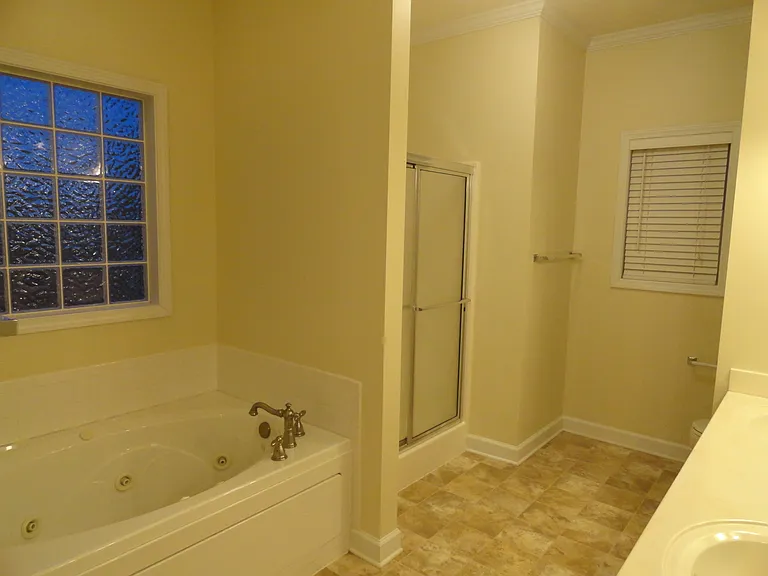 1107 Thistle Gold Dr — Photo 25