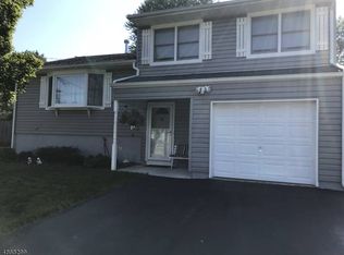 14 Brearly Cres, Flanders, NJ 07836