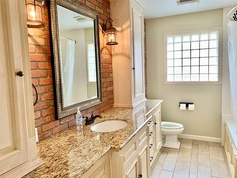 9634 Fairdale Ln — Photo 17