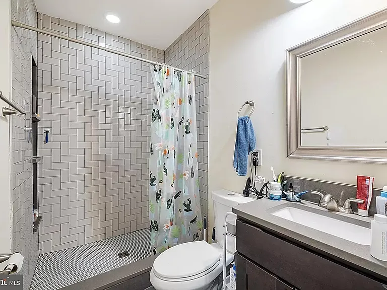 1718 N Gratz St #3 — Photo 18