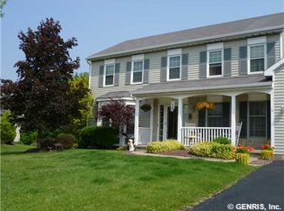 30 Timber Ridge Dr, Spencerport, NY 14559