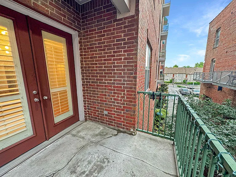 510 City House Ct #204 — Photo 36