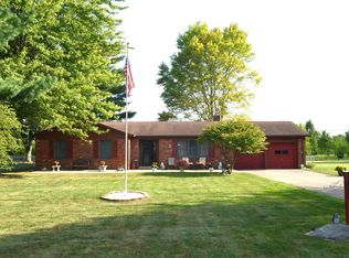 147 W Weber Rd, Greenfield, IN 46140