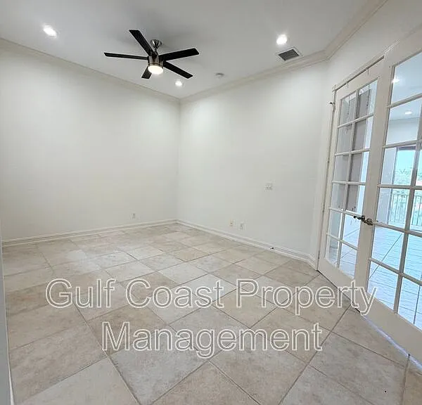 7060 San Lorenzo Ct #202 — Photo 19