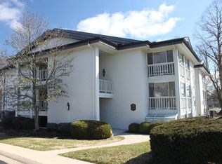 395 Redding Rd APT 100, Lexington, KY 40517