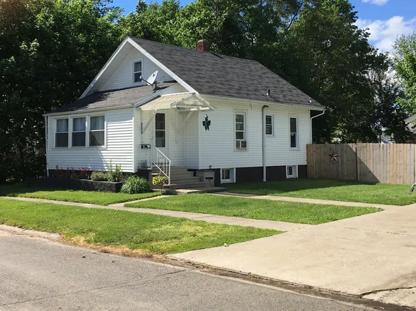 125 E Grant St, Bronson, MI 49028