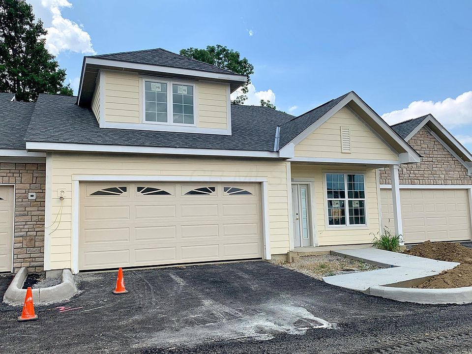 1st image of 226 Lake Cove Ct