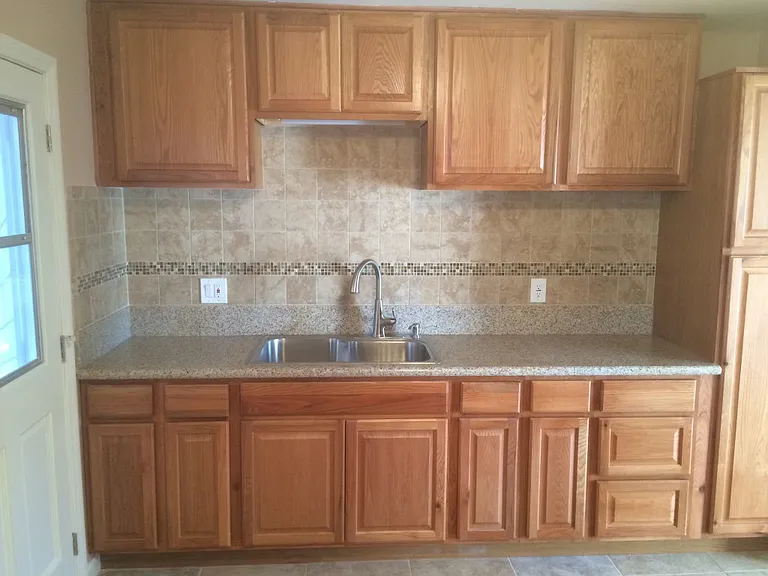 6175 Stanley Dr — Photo 3