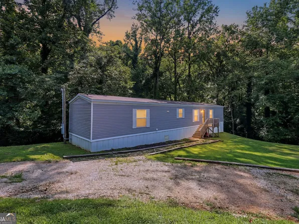 739 Ridgeview Dr, Lavonia, GA 30553