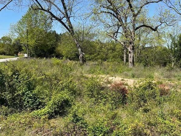 651 Otis Skelton Rd, Royston, GA 30662