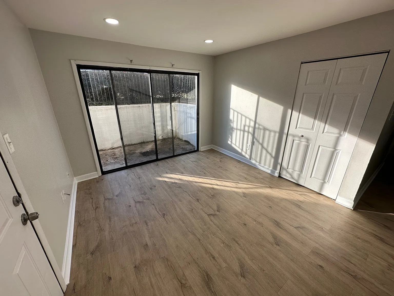 2 bed, 810 sqft, $1,450 — Photo 2