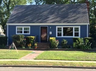 455 Mary Ann Ln, West Hempstead, NY 11552