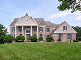 14711 White Lane Ct, Chesterfield, MO 63017