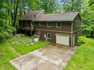 N12757 Riversmeet Dr, Athelstane, WI 54104