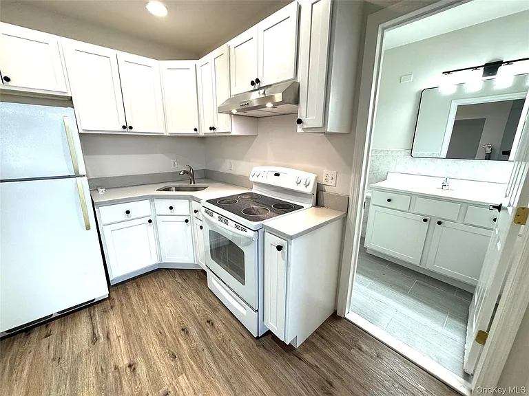 315 Main St #3 — Photo 9