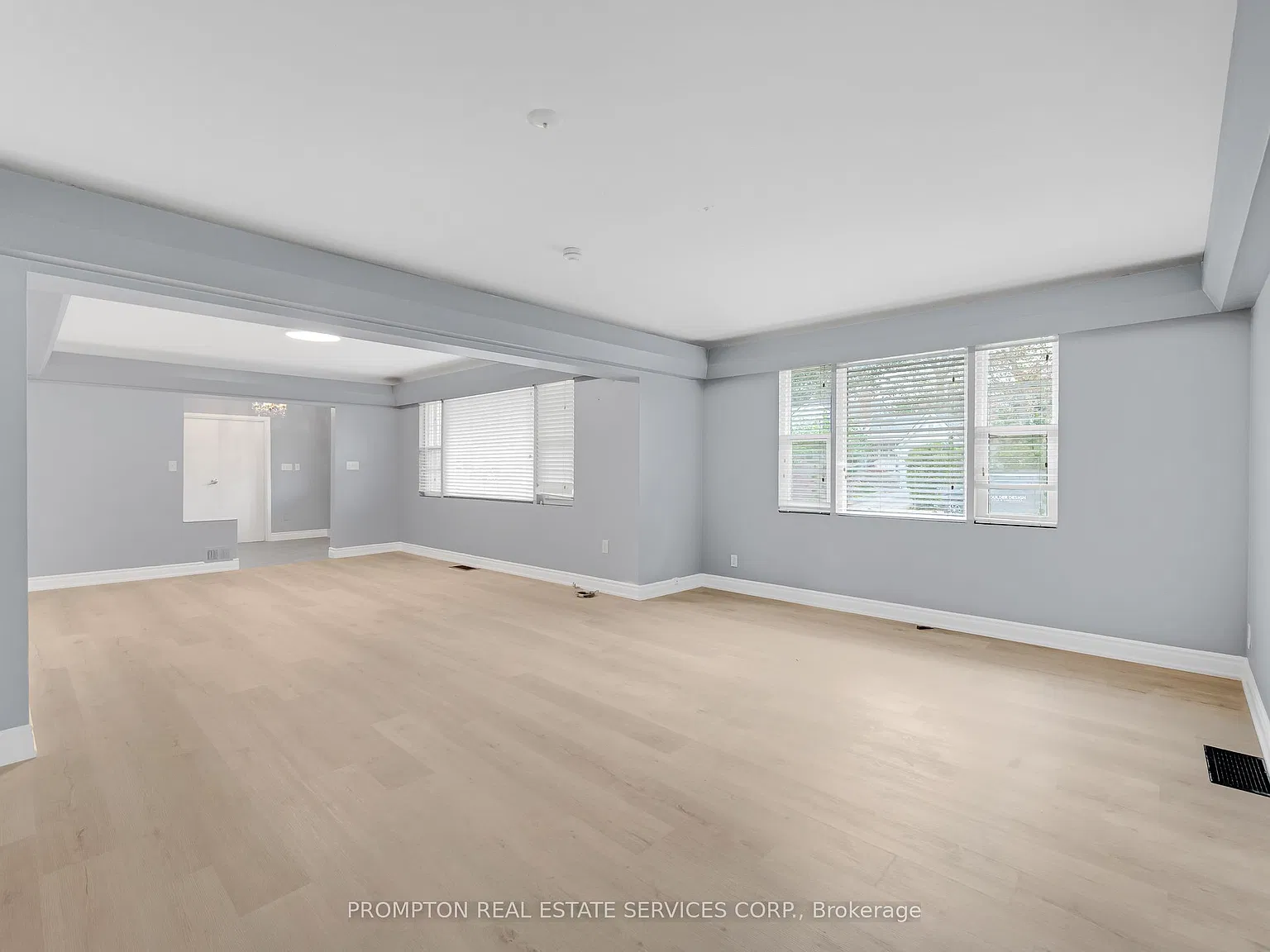 5 bed, $5,850 — Photo 4