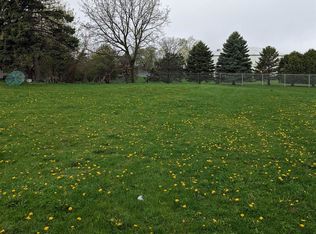 205 Mathewson St, Menasha, WI 54952