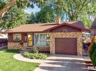 2112 W Clarke Ave, West Peoria, IL