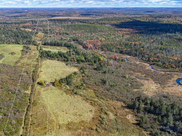 5402 Highway 1, Salmon River, NS B5A 5B3