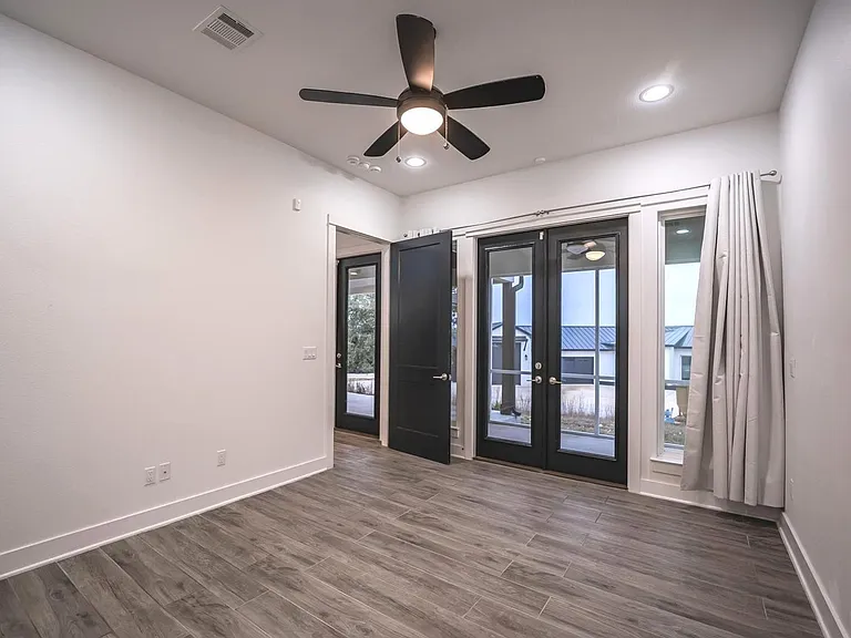 2109 Bella Vis — Photo 16