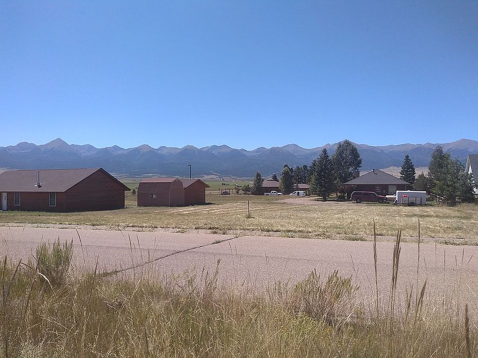 1st image of 102 Crista Ln