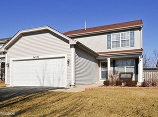 24230 Apple Tree Ln, Plainfield, IL 60585