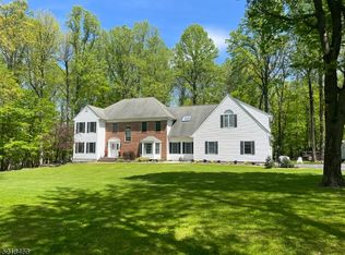 10 Woodfield Rd, Andover, NJ 07821