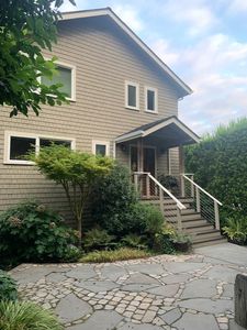 7117 Beach Dr SW, Seattle, WA, 98136
