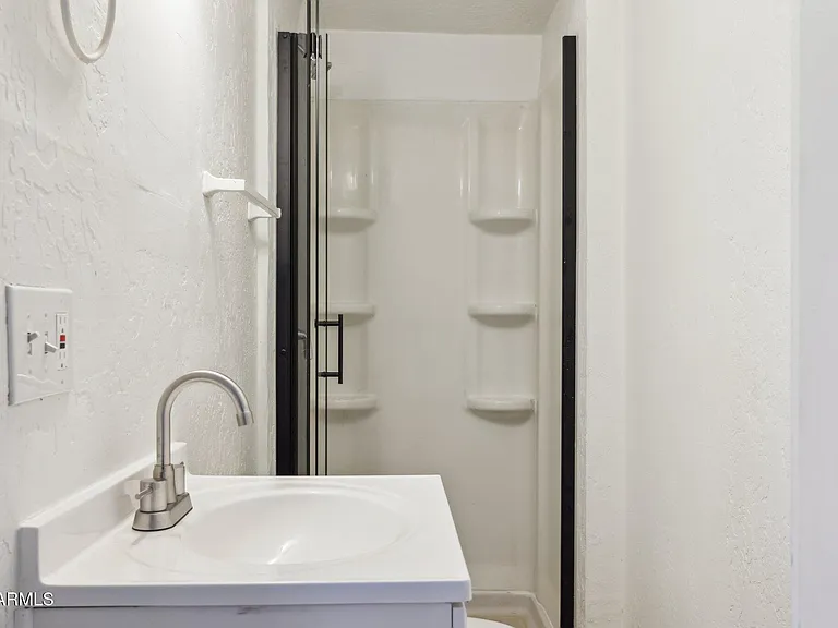 518 E Roanoke Ave #4 — Photo 8