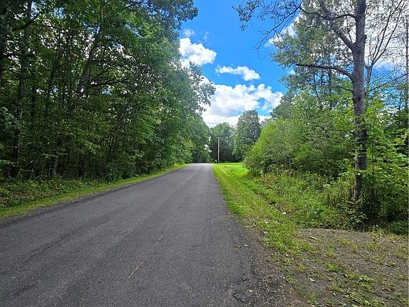 2nd image of 213 Geiss Rd