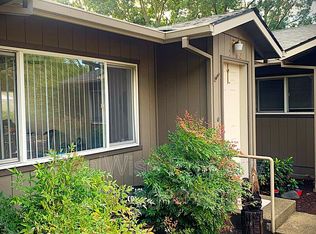 2160 NW North Hill Dr, Grants Pass, OR