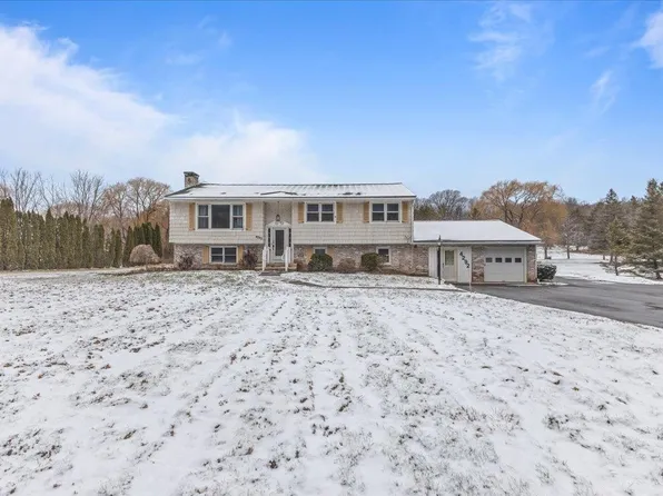 4292 South Brownell Road, Williston, VT 05495