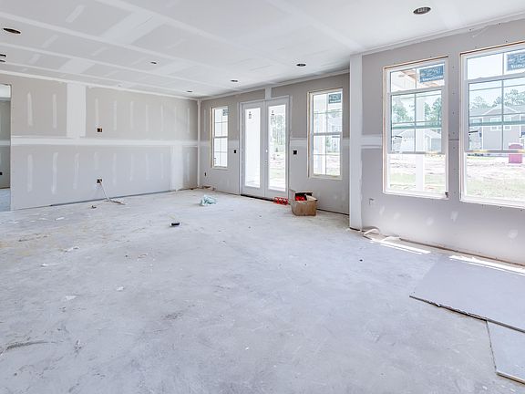 4th image of Conifer Ct #325