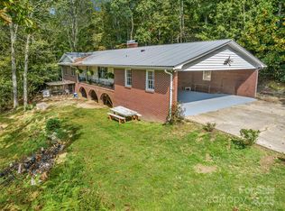 679 Solomon Jones Rd, Cedar Mountain, NC 28718