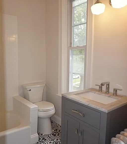 73 Elm Rd #8 — Photo 9