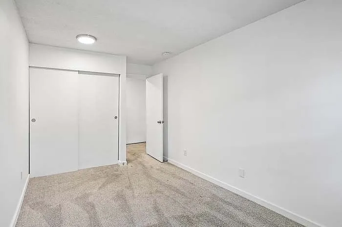 819 Smetana Rd #3 — Photo 20