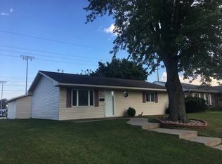 701 Outer Dr, Frankfort, IN 46041