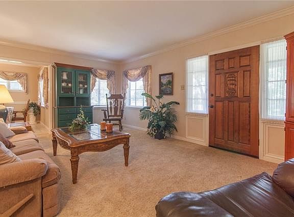 5th image of 1708 Lake Shore Dr
