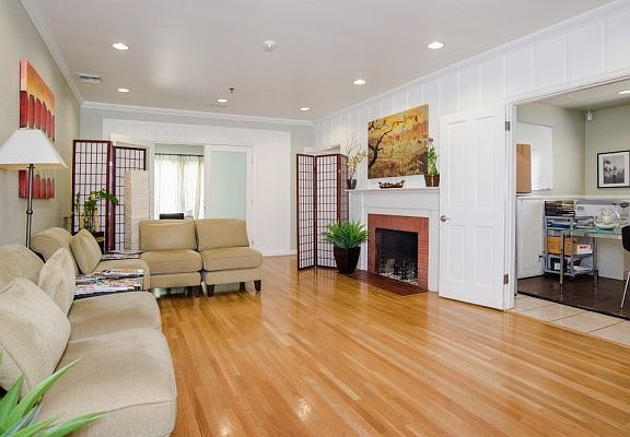 2nd image of 531 W Sierra Madre Blvd