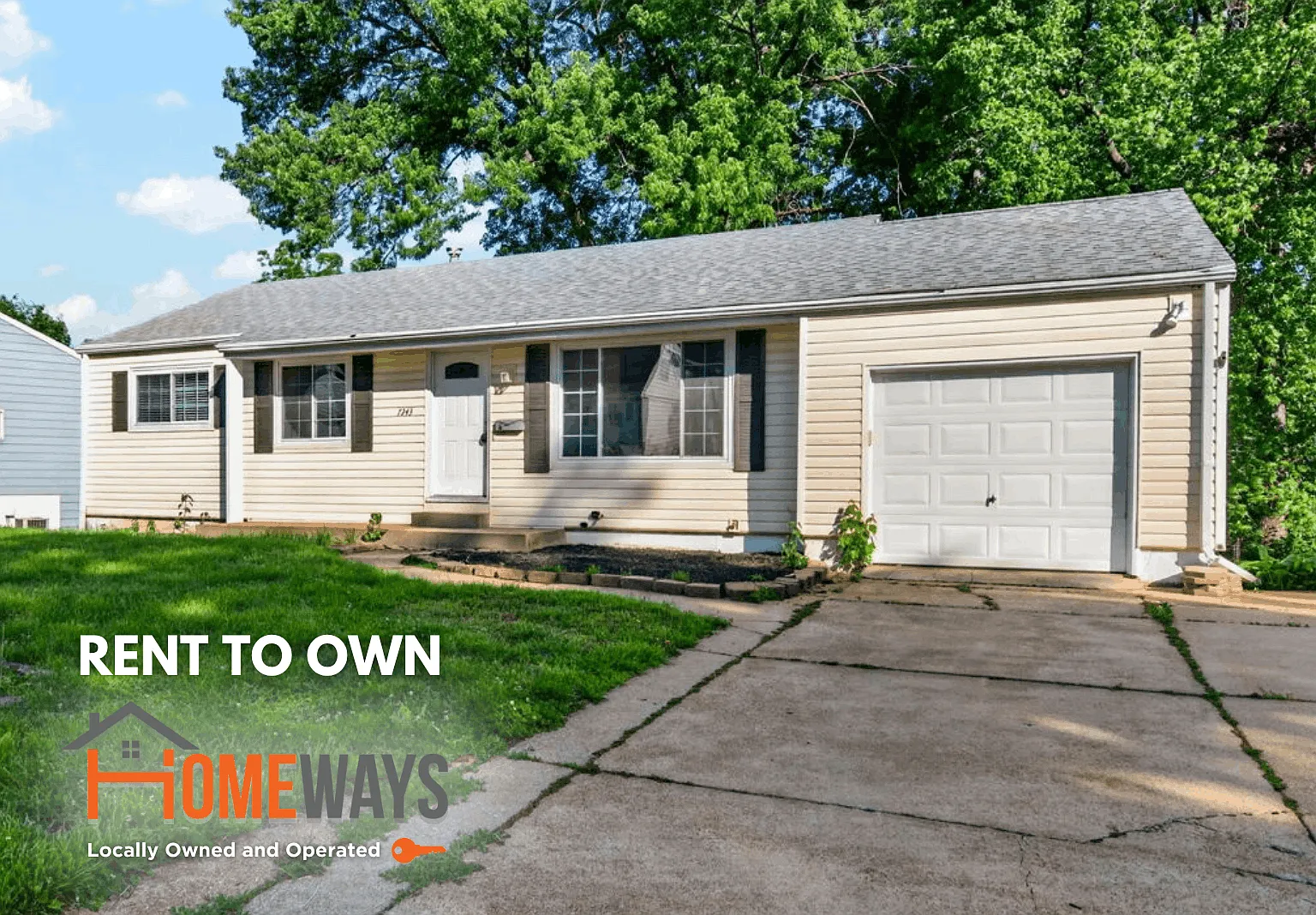 3 bed, 1.5 bath, 1200 sqft, $2,576 — Photo 1