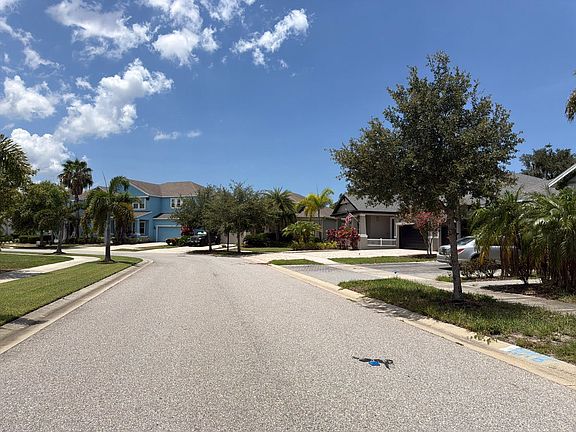 5th image of 5118 Coastal Scene Dr