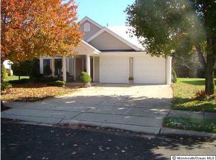 608 Bedford Ln, Manchester Township, NJ