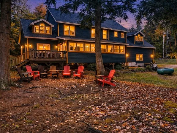 177 S Shore Acres Rd, Old Forge, NY 13420