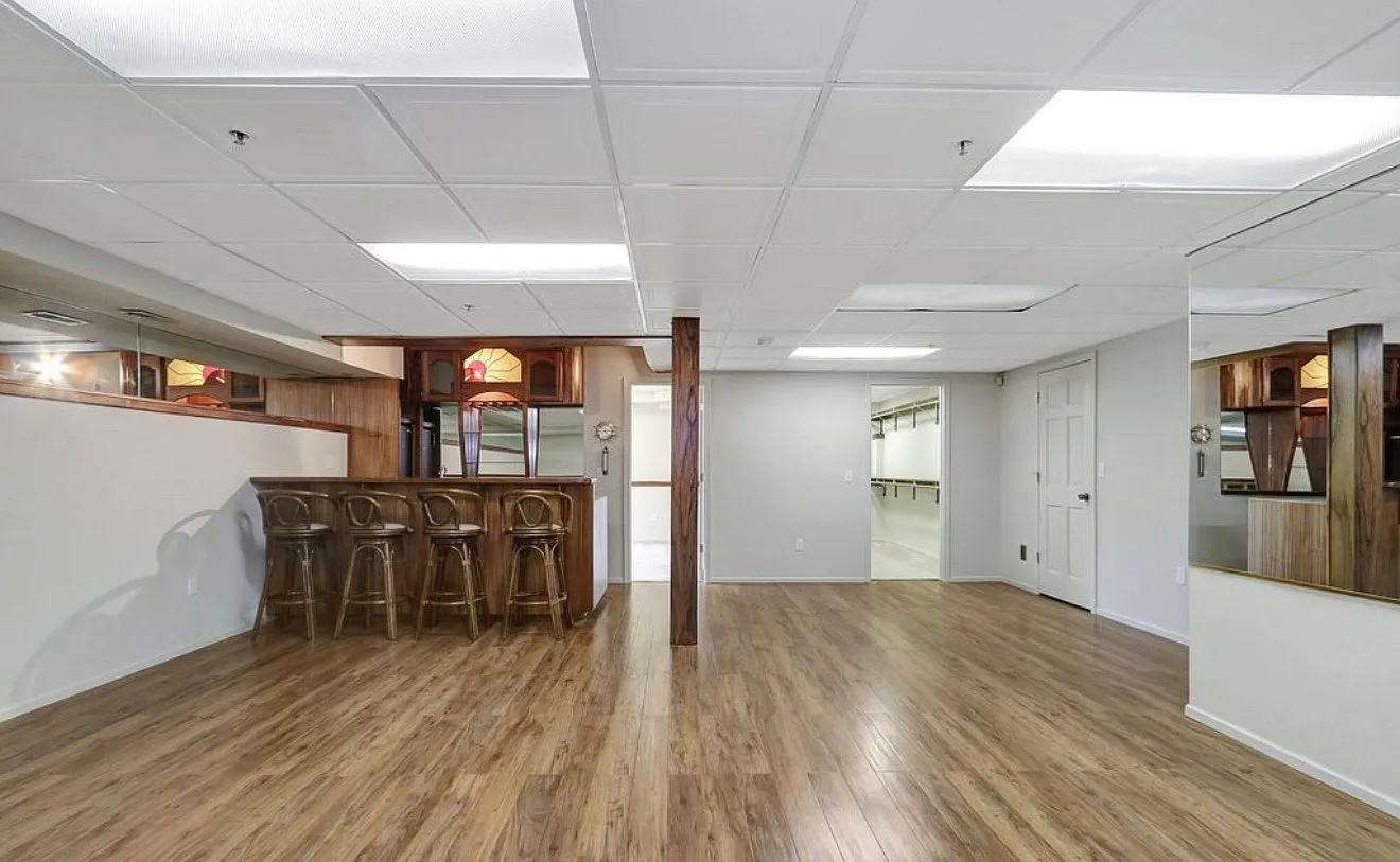 1 bed, 1000 sqft, $2,000 — Photo 2