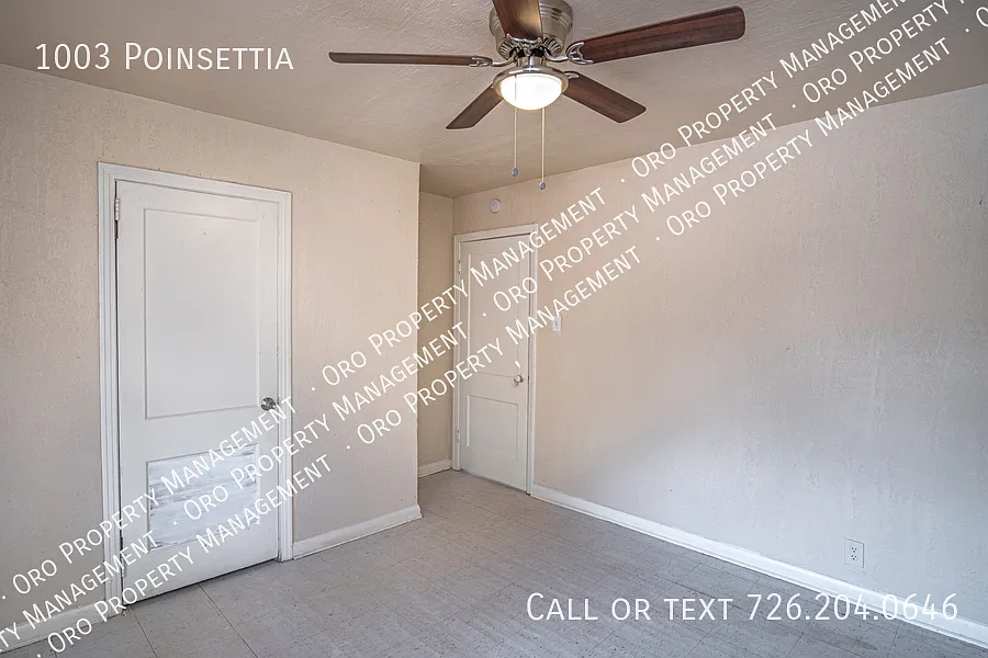 1003 Poinsettia — Photo 2