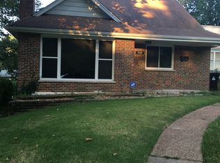 7010 Dover Ct, Saint Louis, MO