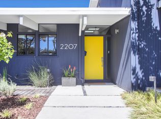 2207 Greer Rd, Palo Alto, CA 94303