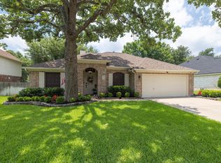2015 Plantation Dr, Round Rock, TX 78681
