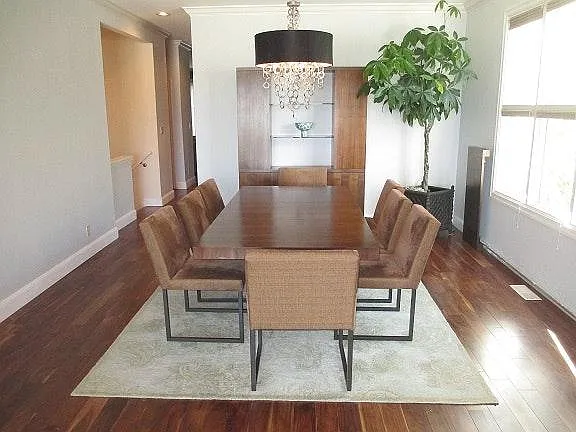 876 Castro St — Photo 12